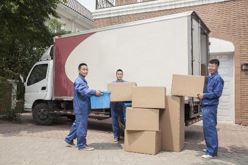 Man with van removal service in Balham for local home moves