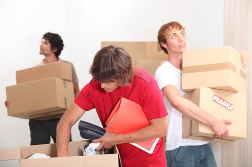 Safe transport of furniture and IT equipment during an office move