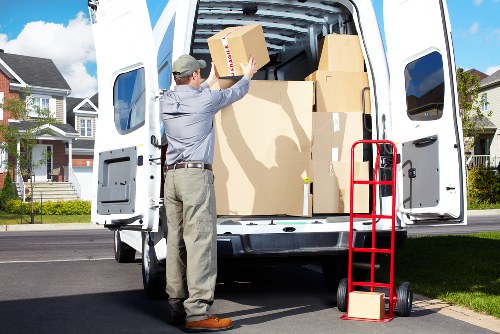 Booking and quotation process for a removals service