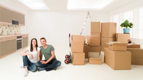 Local removal truck service for home and office moves